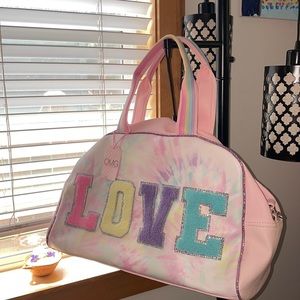 👛 Miss gwens OMG pastel tie dye Tavel bag